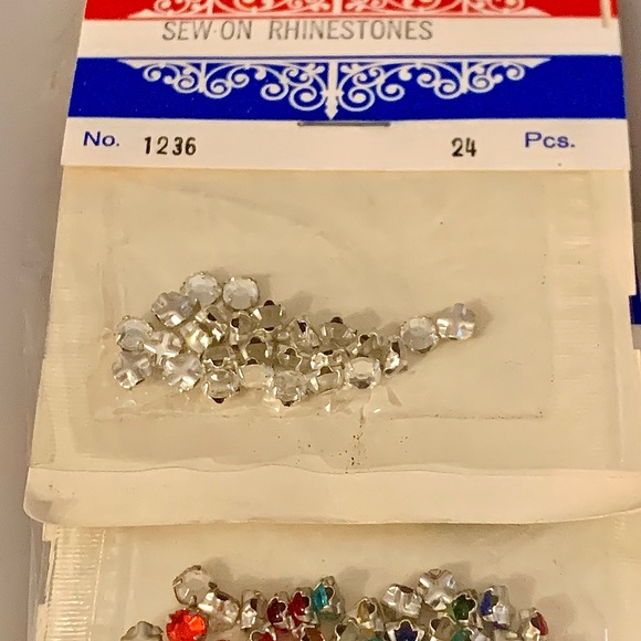 Unlisted Items As Seen In Live Show- Grab Bag #1 - Picture 2 of 3